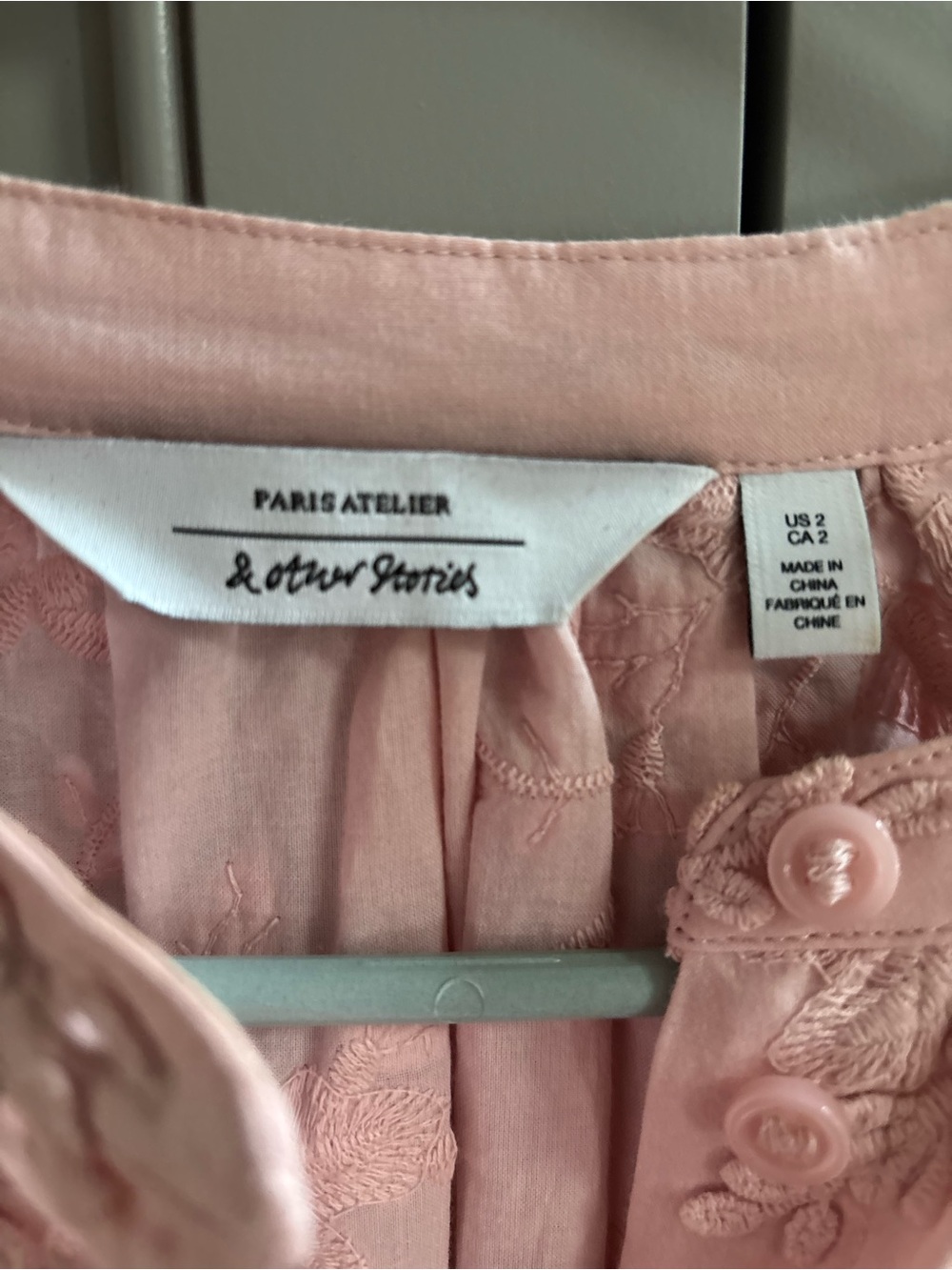 Paris Atelier  Voluminous Floral-Appliqué Blouse from & Other Stories sz 2 - Picture 4 of 8
